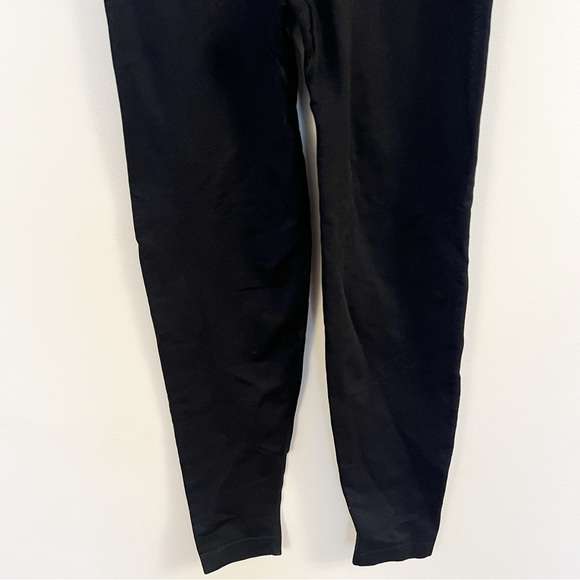 Dascha Tatiana Black Seamless Leggings NEW Size M/L Athletic Yoga Tights - Picture 3 of 9